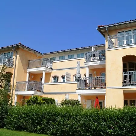 Casa Nova, 16 *